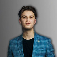 Олег Карнаух